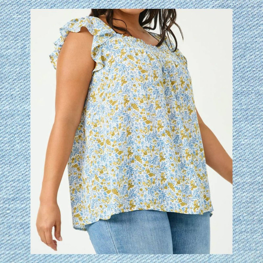 HAYDEN Gina Floral Flutter Sleeve Smocked Summer Top 1X Plus